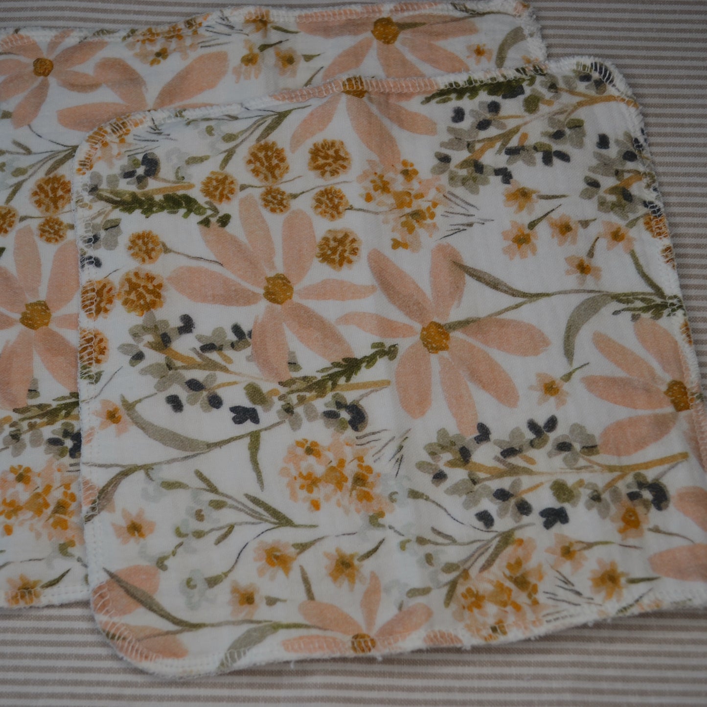 Reusable wipes|washcloths (Floral)