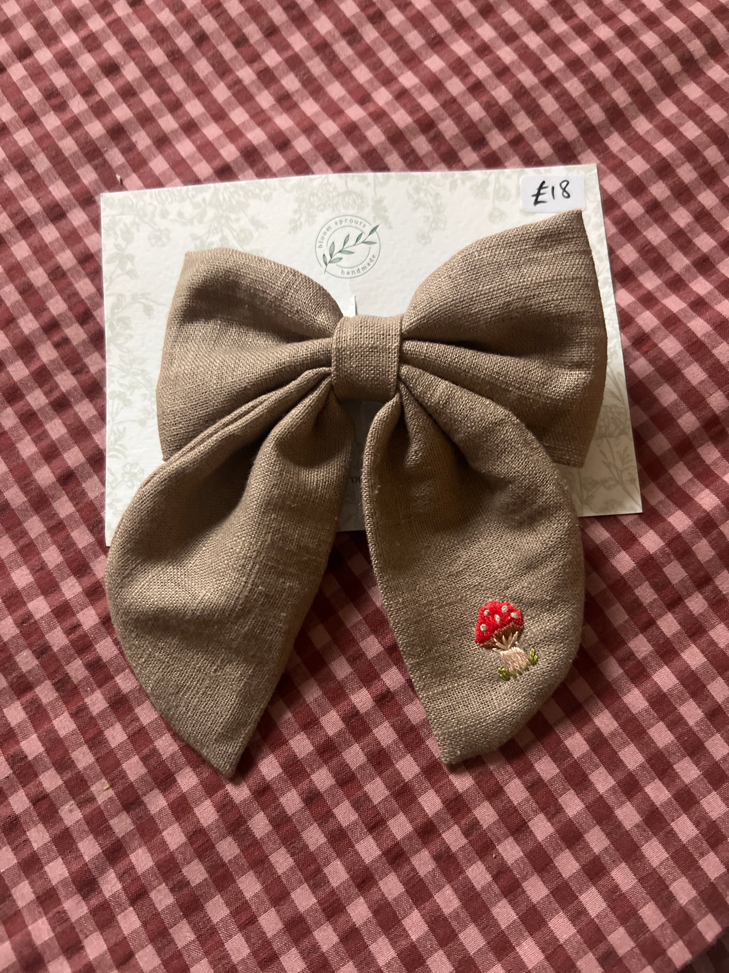 Hand Embroidered linen bow